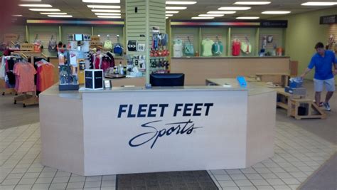 fleek feet|Fleet Feet (@fleetfeet) • Instagram photos and videos